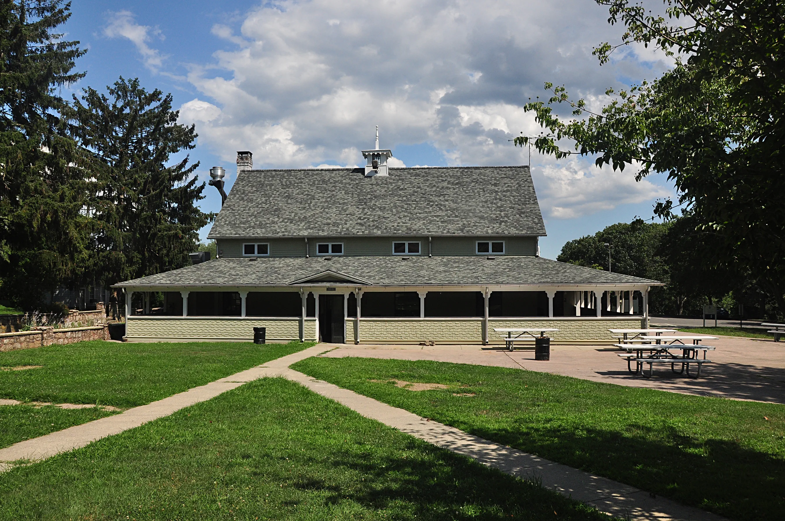 Exterior of the Coliseum and Pavilion at Boothe Park